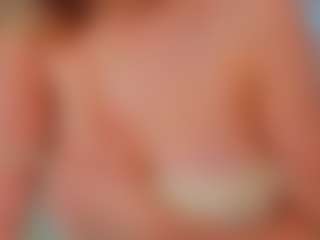 lunacaams's Live Sex Cam Show