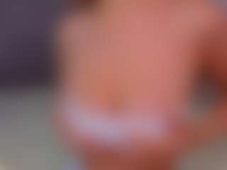 lunacaams's Live Sex Cam Show