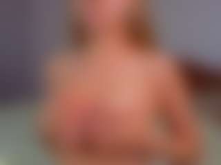 Live cam show with lunacaams - Striptease on Camsoda