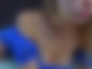 lunacaams's Live Sex Cam Show