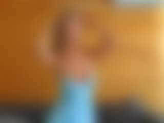 lunacaams's Live Sex Cam Show