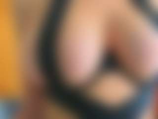 Live cam show with lunacaams - Strip on Camsoda Late Night