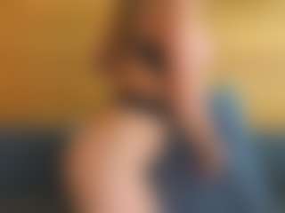 lunacaams's Live Sex Cam Show