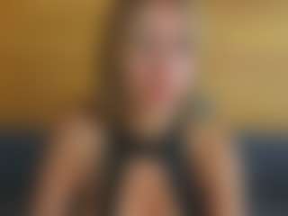 lunacaams's Live Sex Cam Show
