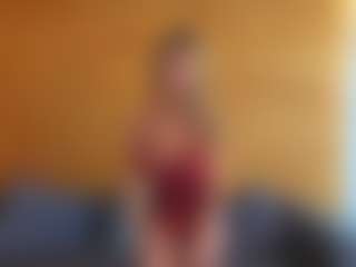 lunacaams's Live Sex Cam Show