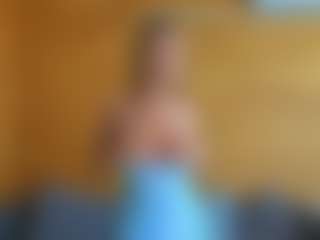 lunacaams's Live Sex Cam Show