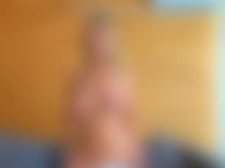 lunacaams's Live Sex Cam Show