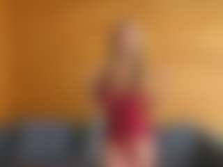 lunacaams's Live Sex Cam Show