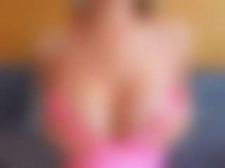 lunacaams's Live Sex Cam Show