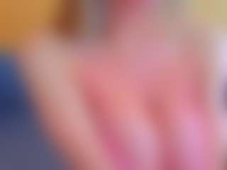 lunacaams's Live Sex Cam Show