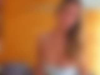 lunacaams's Live Sex Cam Show