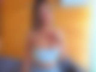 lunacaams's Live Sex Cam Show