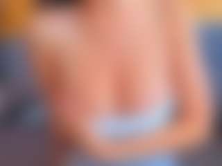 lunacaams's Live Sex Cam Show