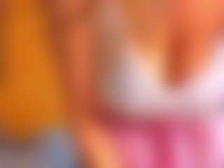 lunacaams's Live Sex Cam Show