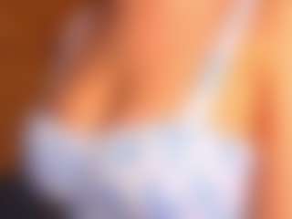 lunacaams's Live Sex Cam Show