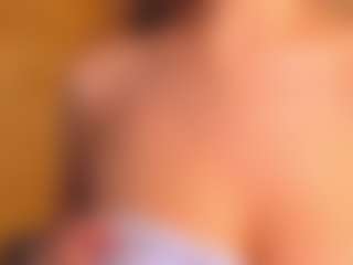 lunacaams's Live Sex Cam Show