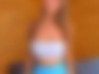 lunacaams's Live Sex Cam Show