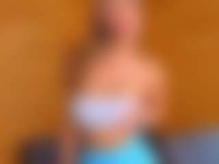 lunacaams's Live Sex Cam Show
