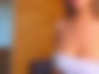 lunacaams's Live Sex Cam Show
