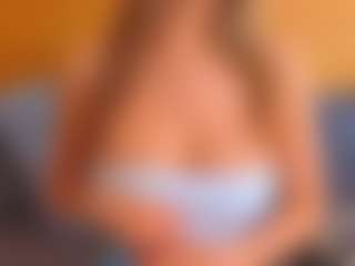 lunacaams's Live Sex Cam Show