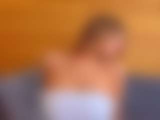 lunacaams's Live Sex Cam Show