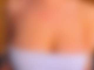 lunacaams's Live Sex Cam Show