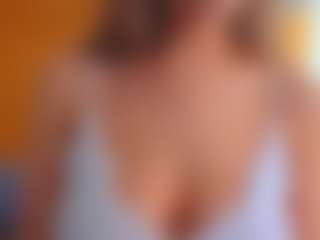 Live cam show with lunacaams - Brown Hair on Camsoda