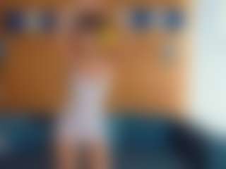 lunacaams's Live Sex Cam Show