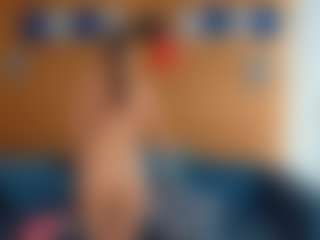 Live cam show with lunacaams - Erotic Dance on SinfulBabes