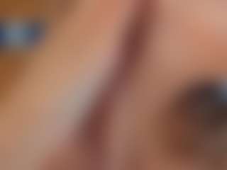 lunacaams's Live Sex Cam Show