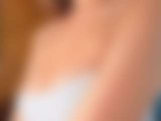 lunacaams's Live Sex Cam Show