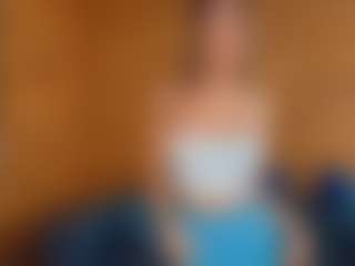 lunacaams's Live Sex Cam Show