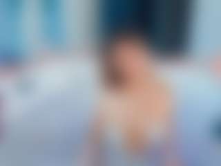 lunacaams's Live Sex Cam Show