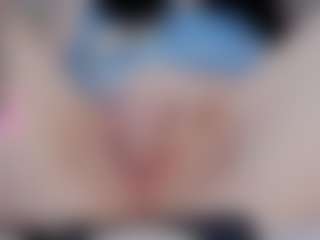 Live cam show with NacreFlirt - Nipple Piercings on Streamer API