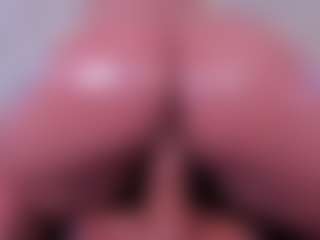 Amelia-Rossetti's Live Sex Cam Show