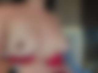 Amelia-Rossetti's Live Sex Cam Show