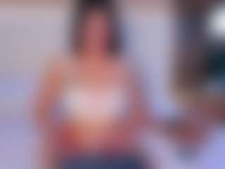 Live cam show with Amelia-Rossetti - BBW on Streamer API