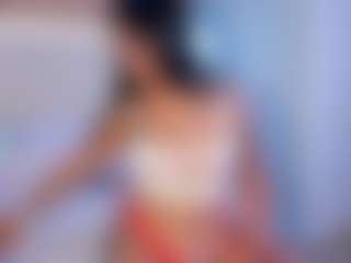Live cam show with Amelia-Rossetti - Small Tits on Milfs Live