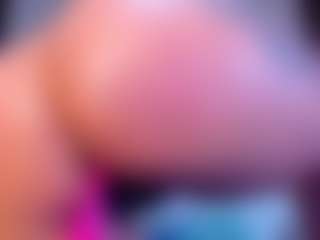 Amelia-Rossetti's Live Sex Cam Show
