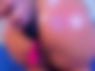 Amelia-Rossetti's Live Sex Cam Show