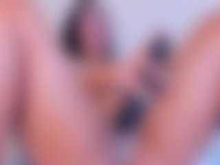 Amelia-Rossetti's Live Sex Cam Show