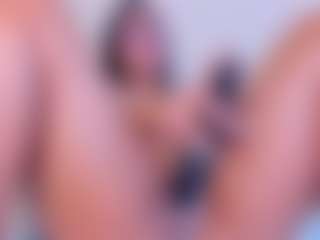 Amelia-Rossetti's Live Sex Cam Show
