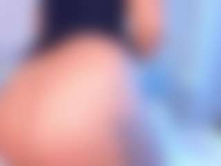 Amelia-Rossetti's Live Sex Cam Show