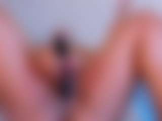 Amelia-Rossetti's Live Sex Cam Show