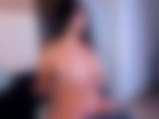 Amelia-Rossetti's Live Sex Cam Show