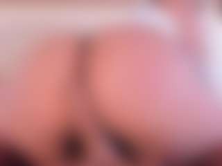Amelia-Rossetti's Live Sex Cam Show