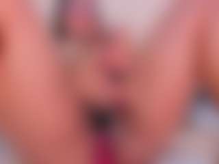 Amelia-Rossetti's Live Sex Cam Show