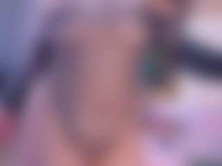Amelia-Rossetti's Live Sex Cam Show