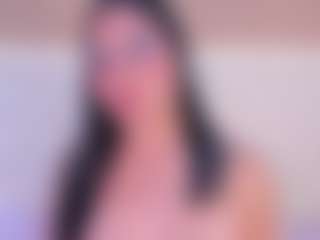 Amelia-Rossetti's Live Sex Cam Show