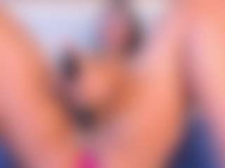 Live cam show with Amelia-Rossetti - Deepthroat on Dolls Live
